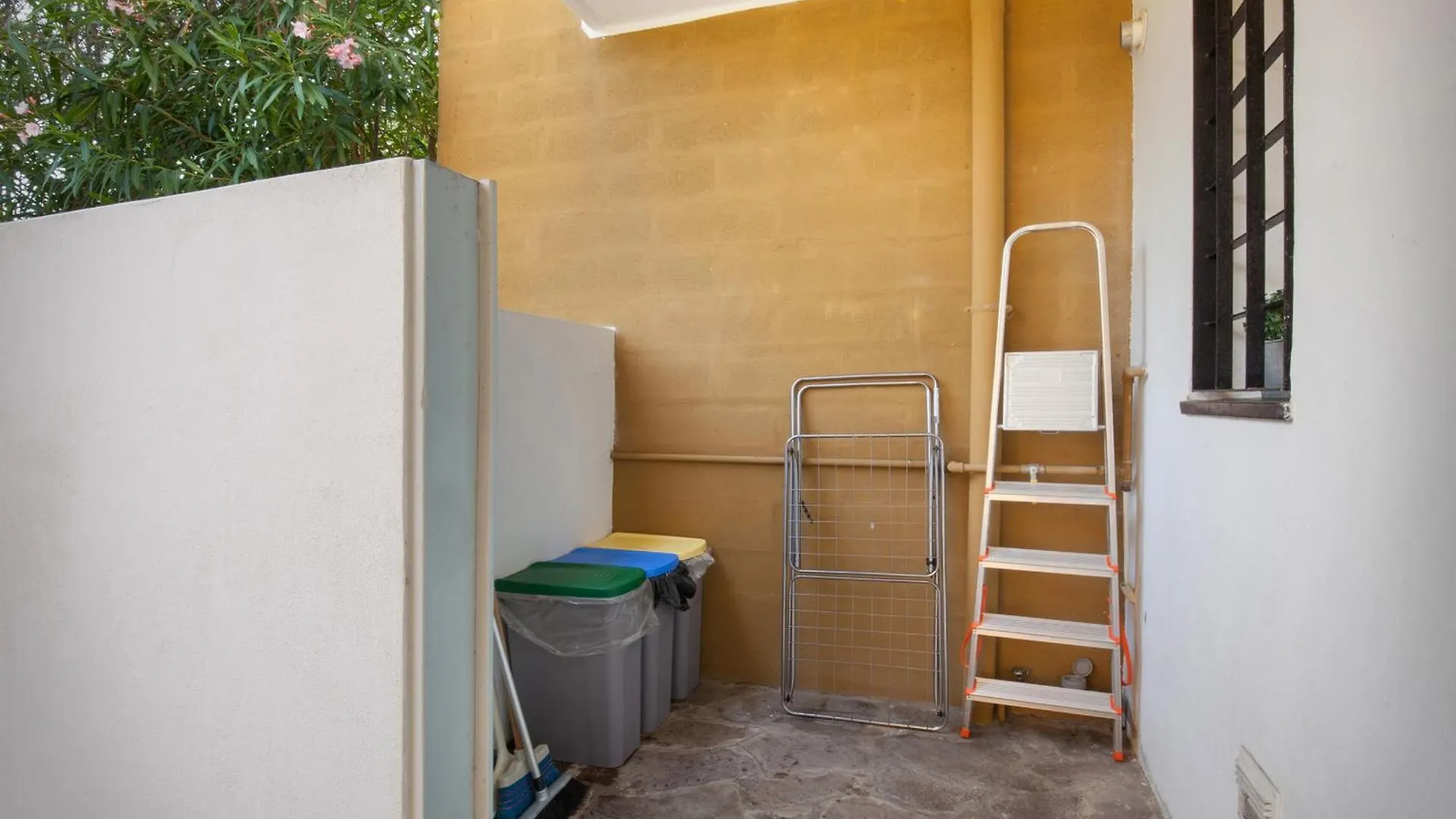 Apartment Babila Home Bardolino Italien